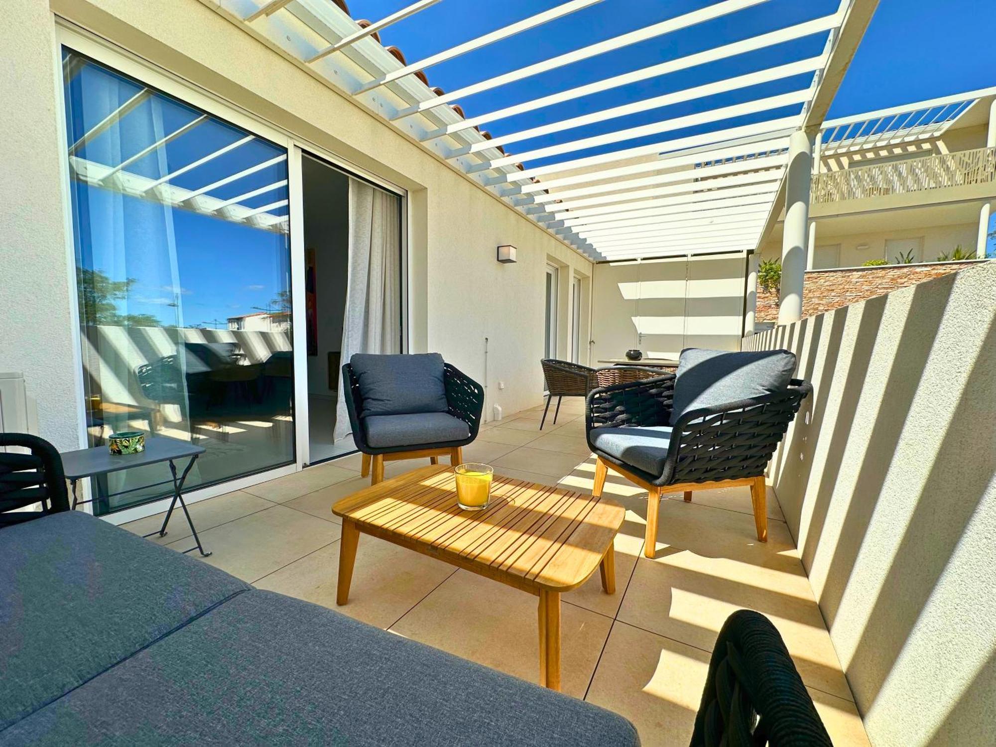 Le Square D'Evan - Appartement De Standing - Grande Terrasse Exterieure - Climatisation Saint-Aunes Exterior photo